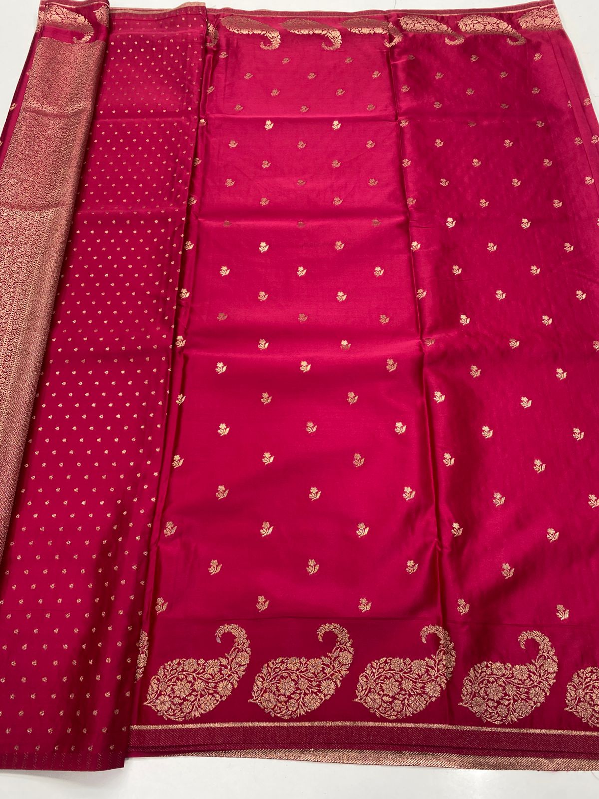 Semi Silk Butta Saree ( 3375-R17 )