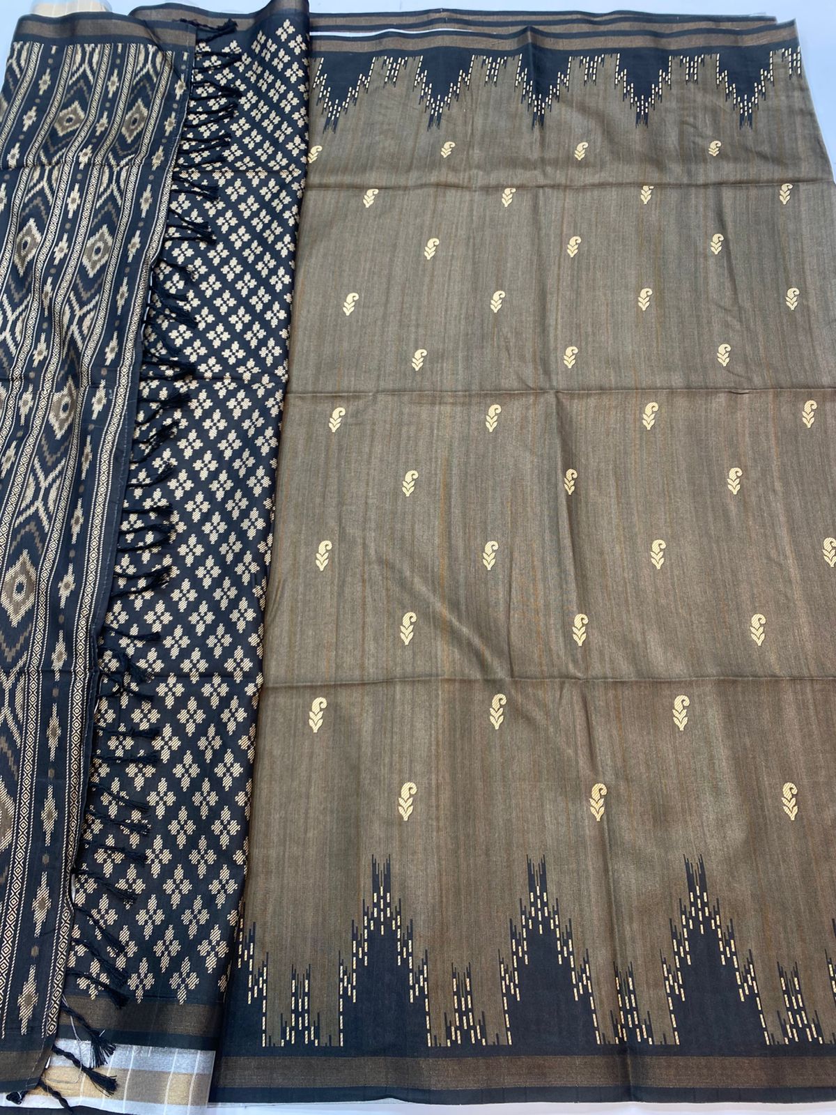 Fancy Soft Silk Saree (3433A-R50)