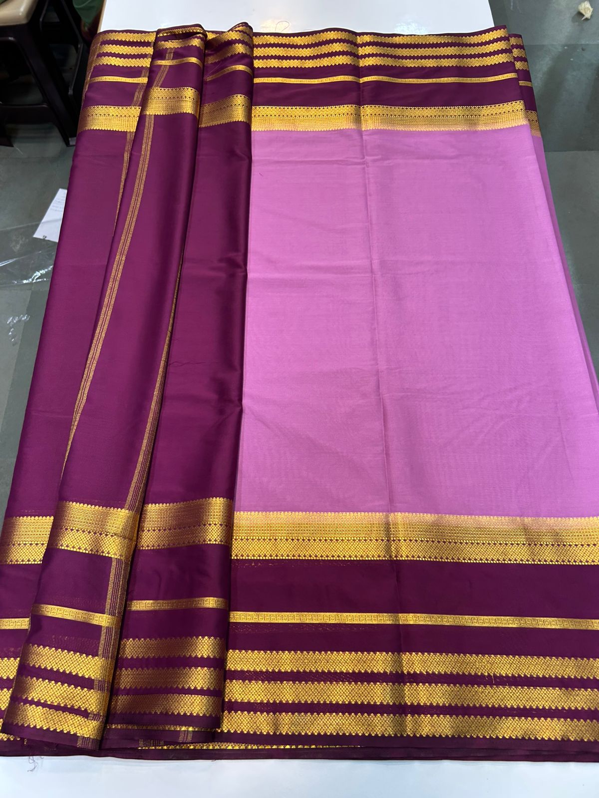 Crepe Premium Saree  Contrast Blouse (2510A)