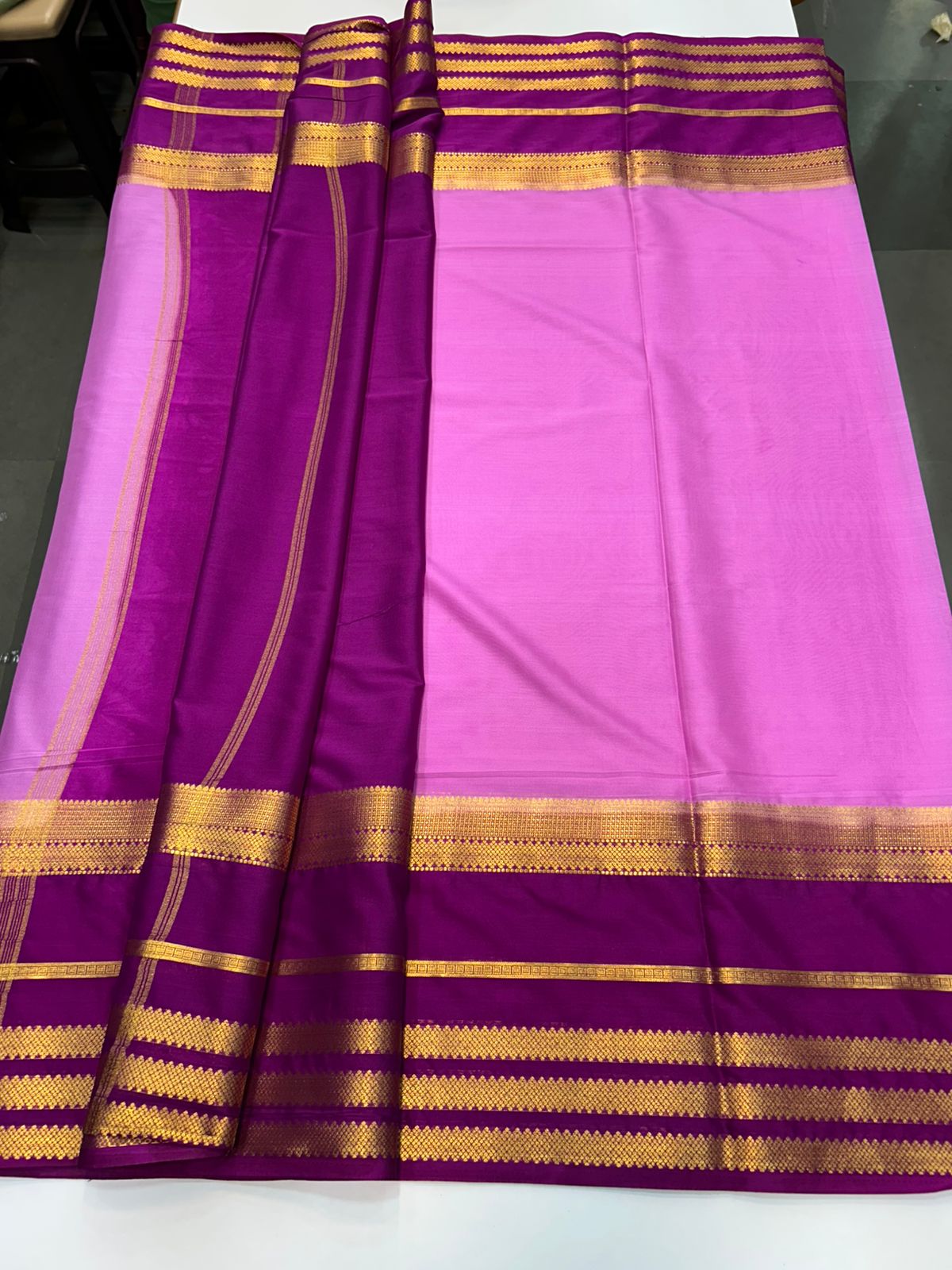 Crepe Premium Saree  Contrast Blouse (2510A)