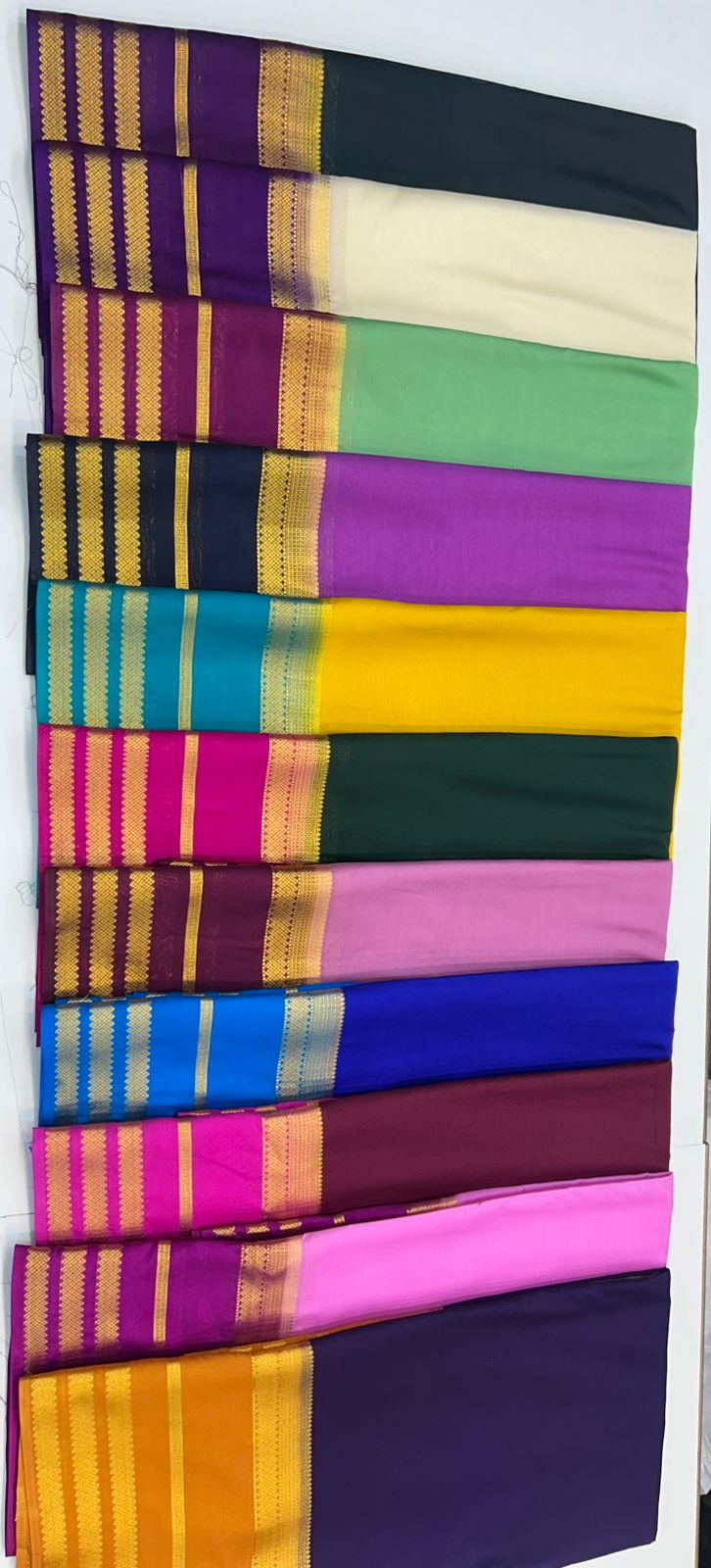 Crepe Premium Saree  Contrast Blouse (2510A)