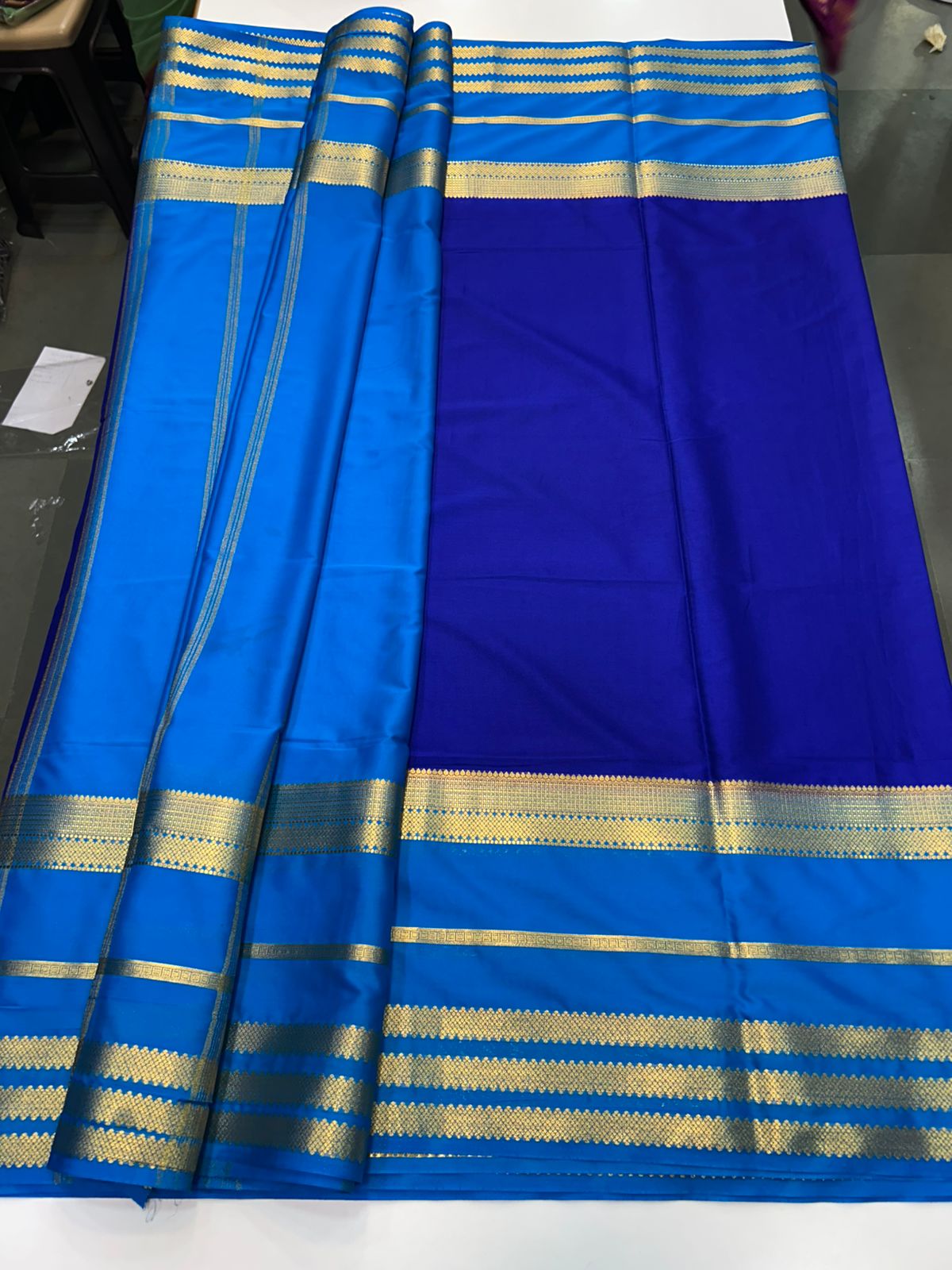 Crepe Premium Saree  Contrast Blouse (2510A)