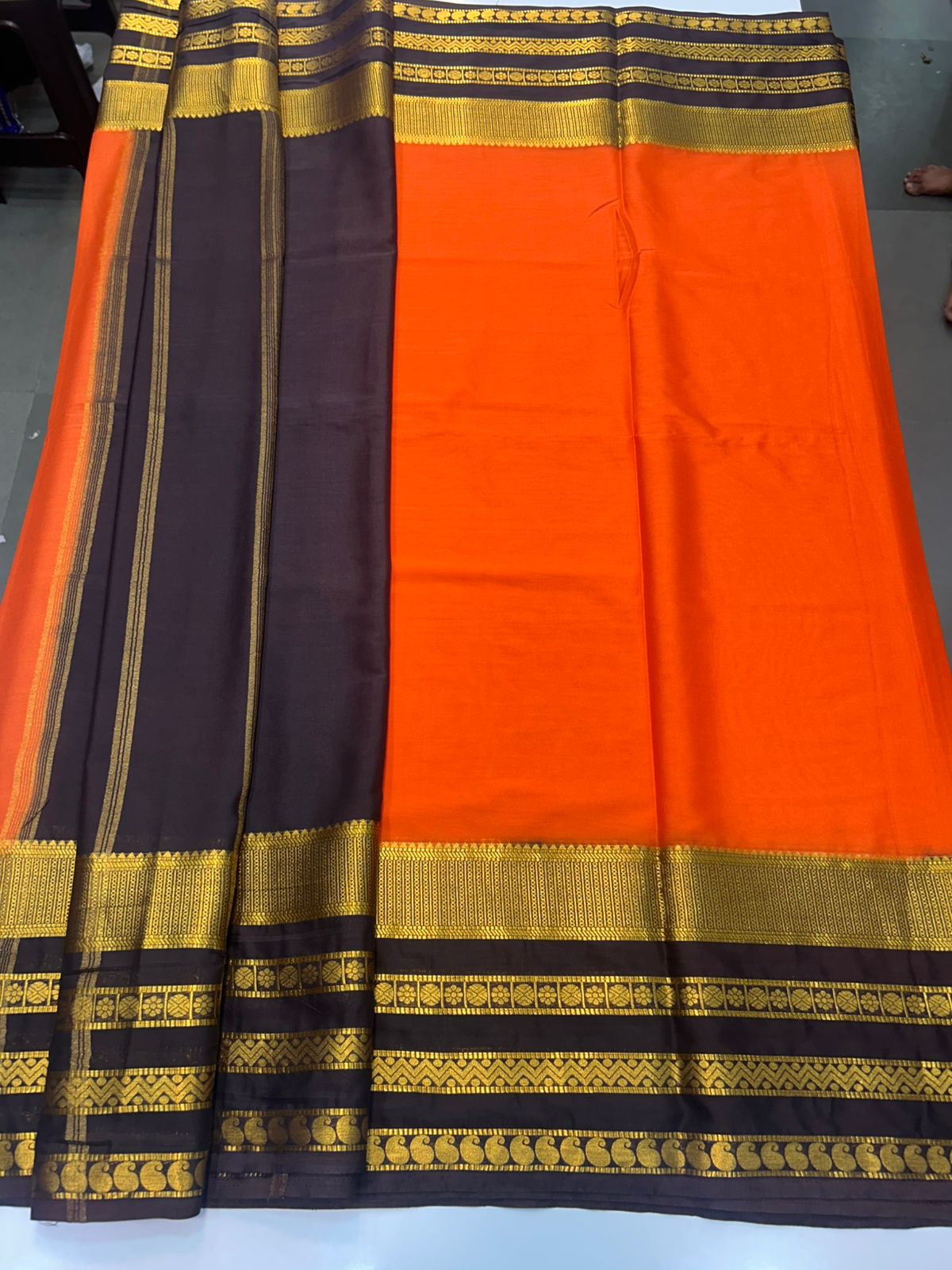 Mysore Crepe Big Bentex Saree (2534A)