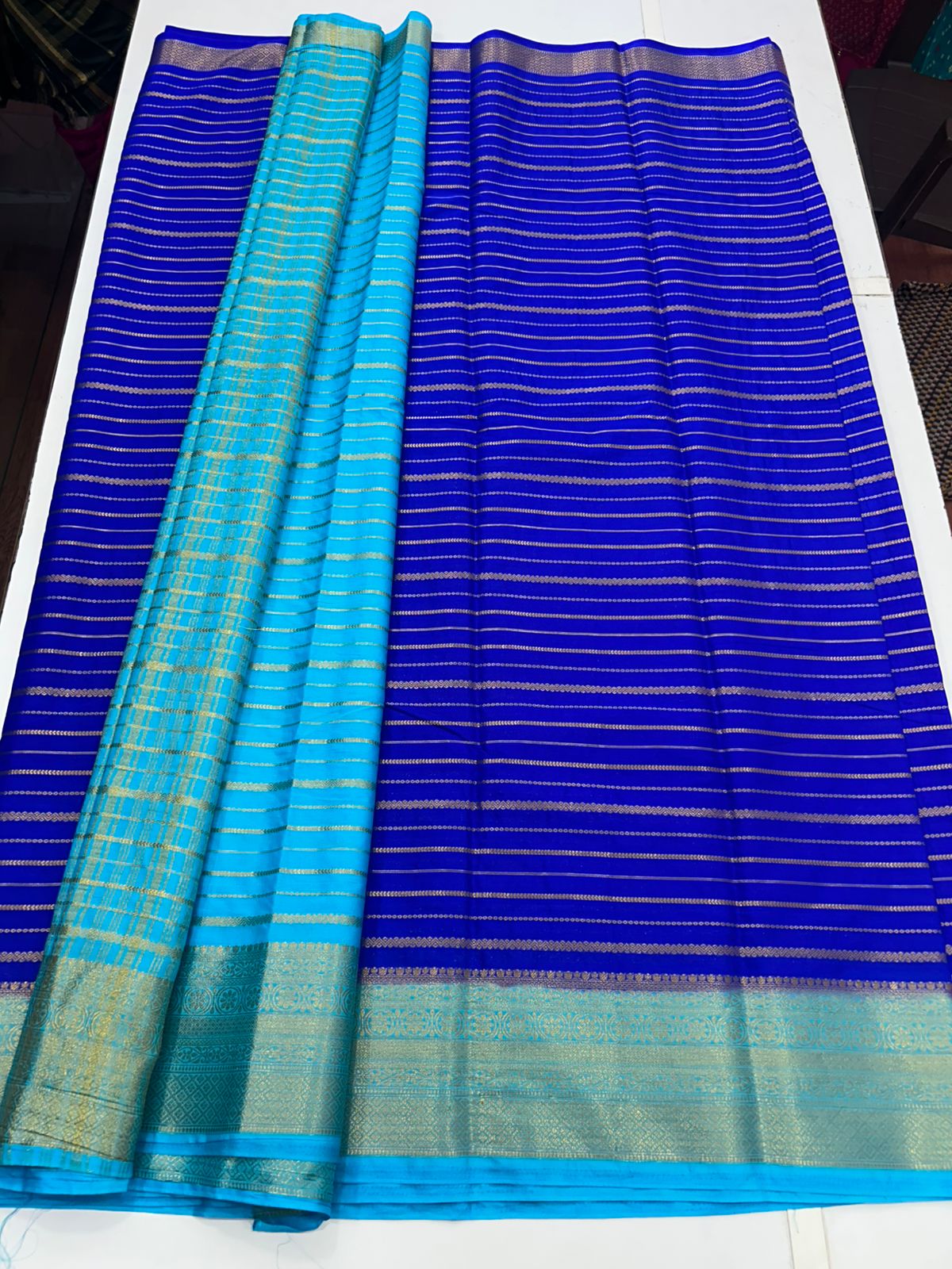 Crepe Georgette Body Lines Saree (2551)