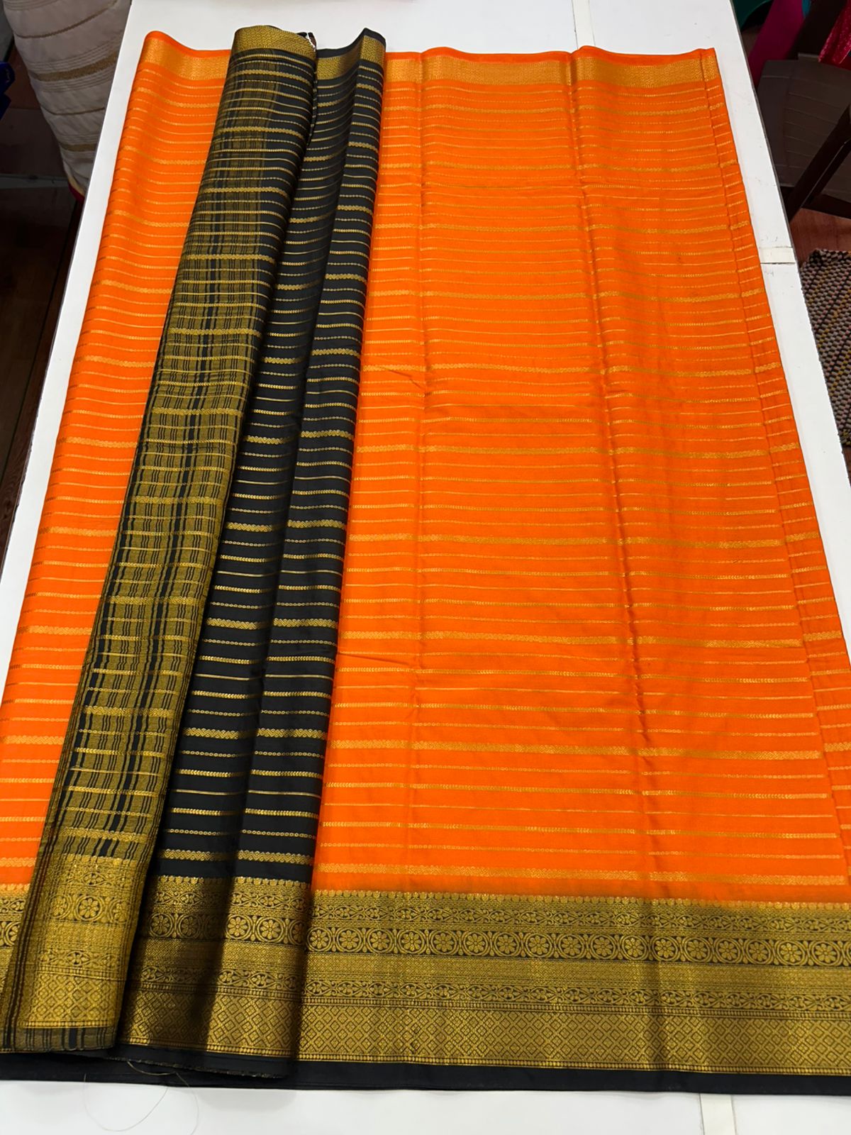 Crepe Georgette Body Lines Saree (2551)