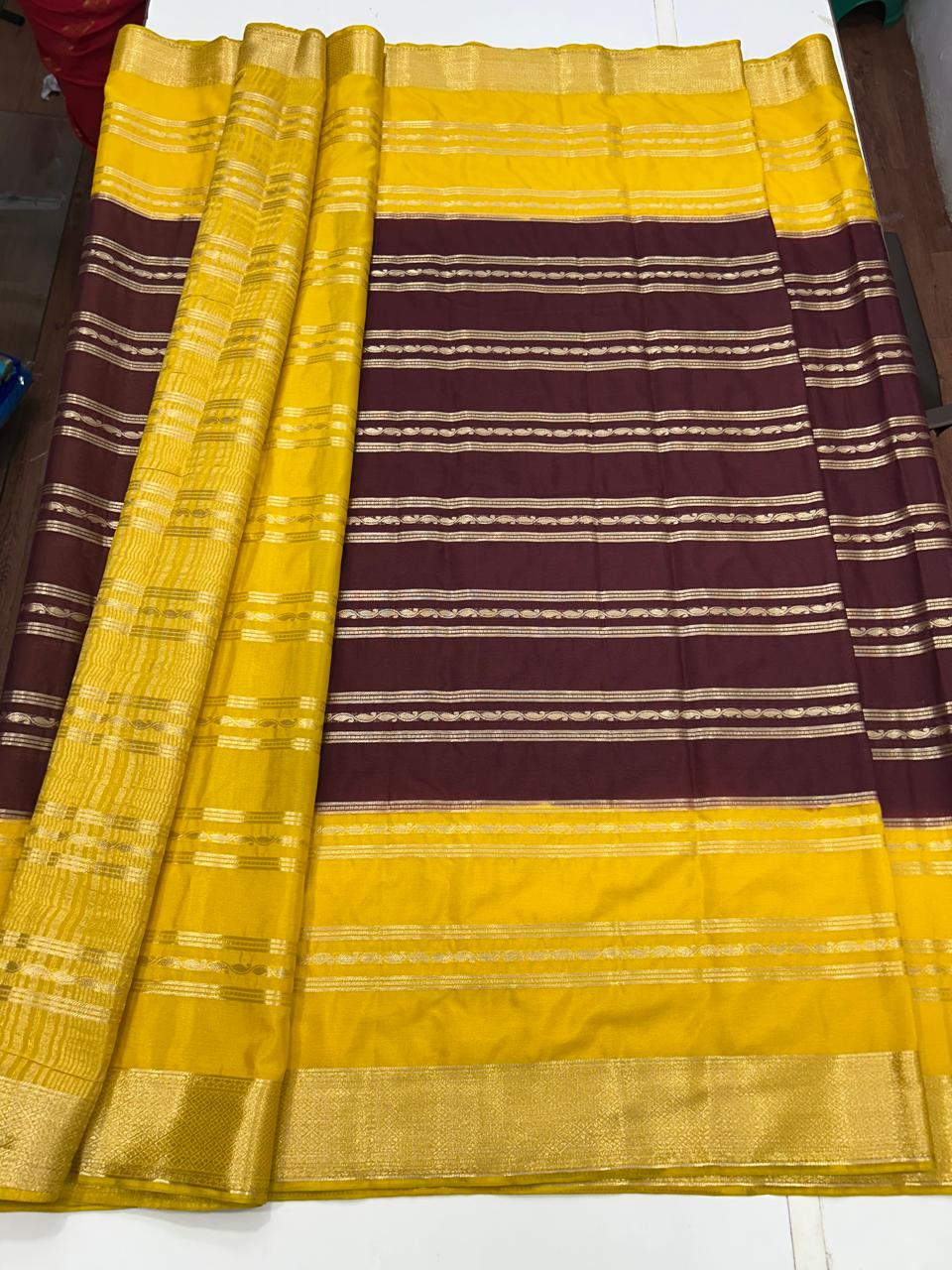 Mysore Crepe Big Border Saree (2598)