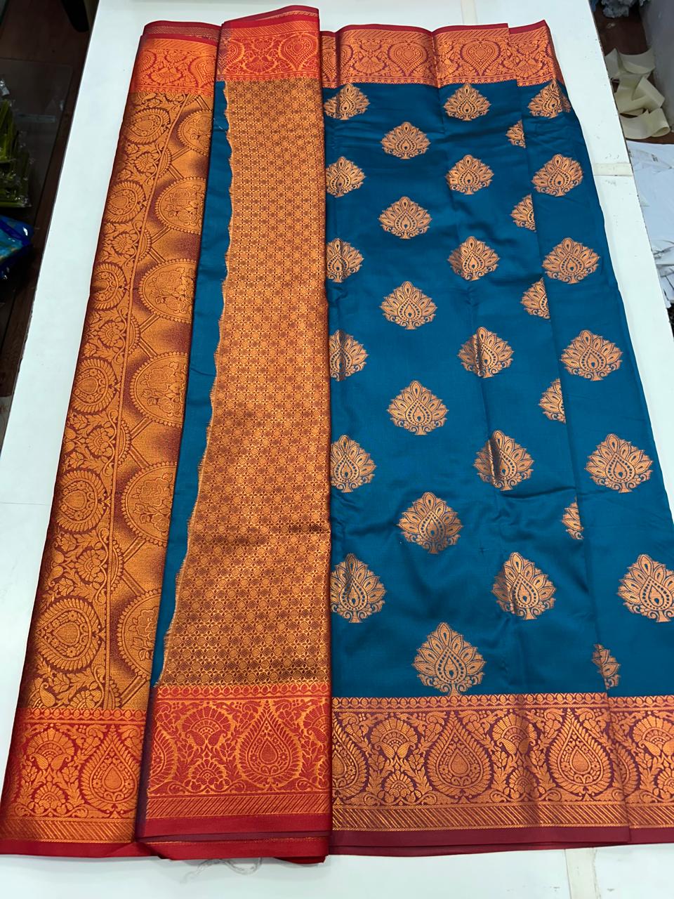 Soft Silk Leaf Butta Saree (2609)