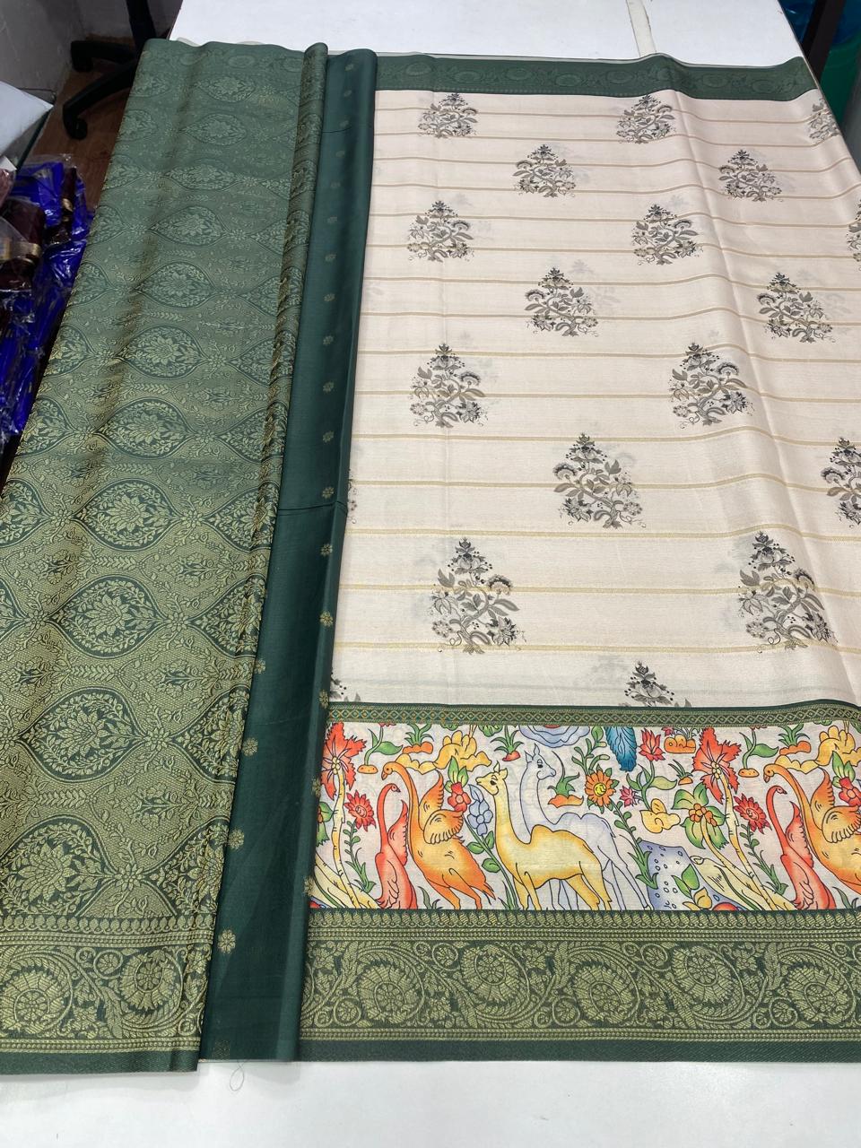 Crepe Digital Print Saree (2725)