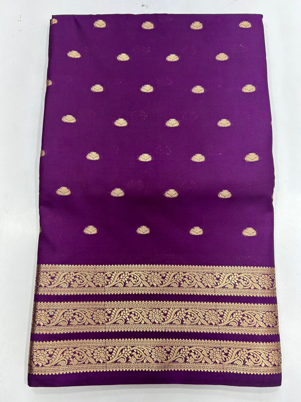 Crepe Georgette Self Saree (2778)