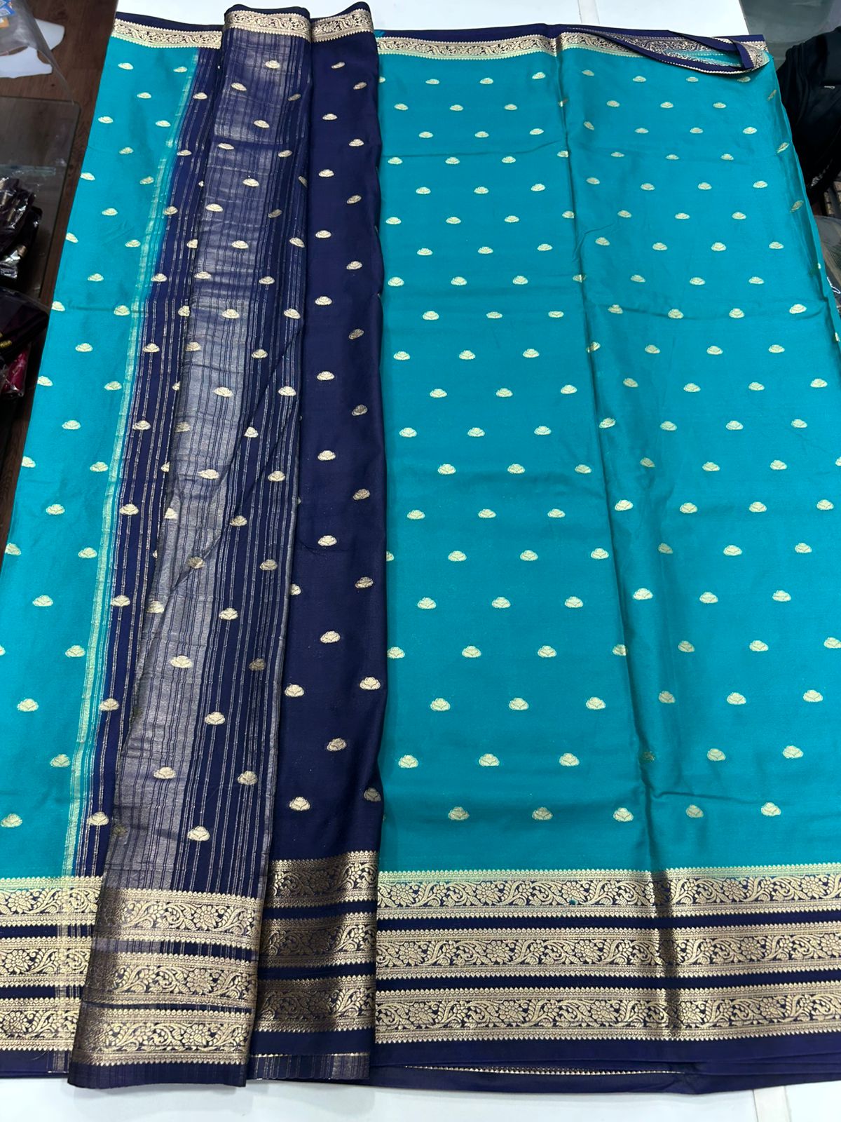 Crepe Georgette Butta Saree (2780)