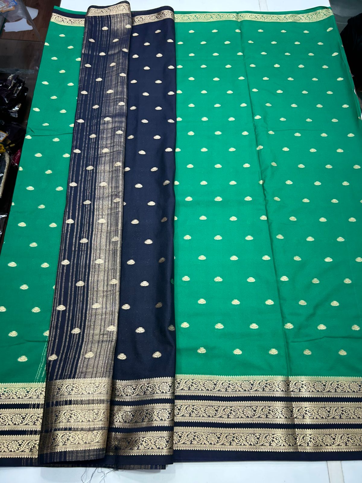 Crepe Georgette Butta Saree (2780)