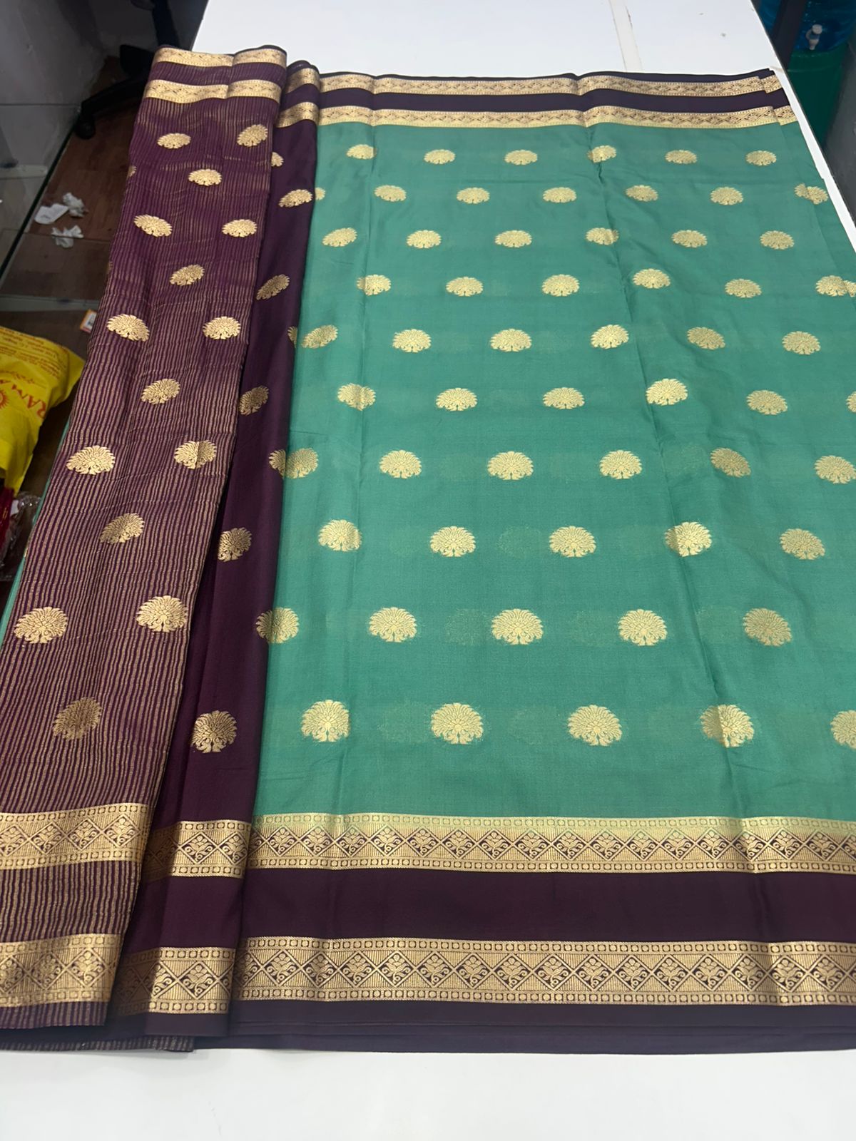 Crepe Georgette Butta Saree (2786)