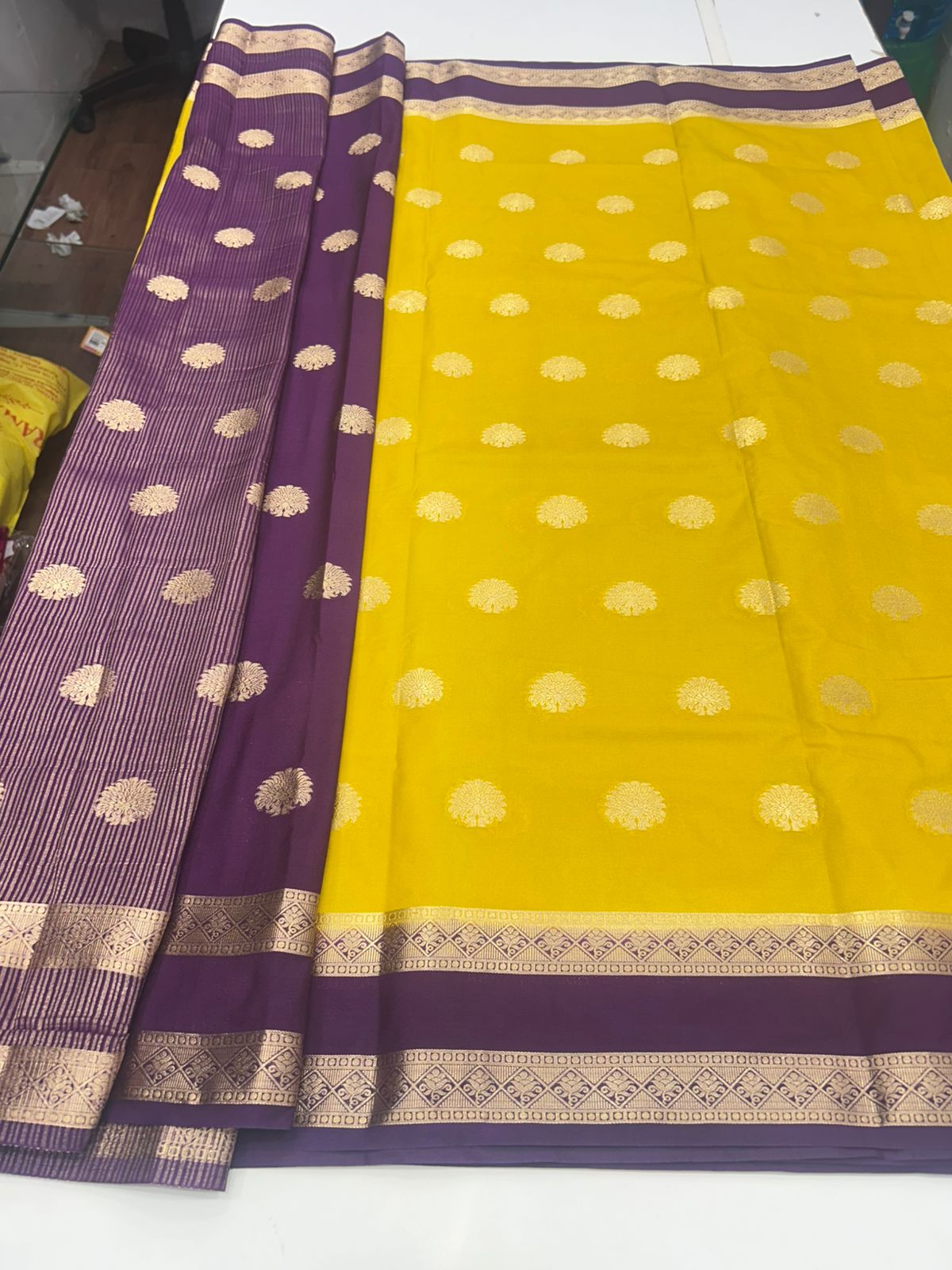 Crepe Georgette Butta Saree (2786)