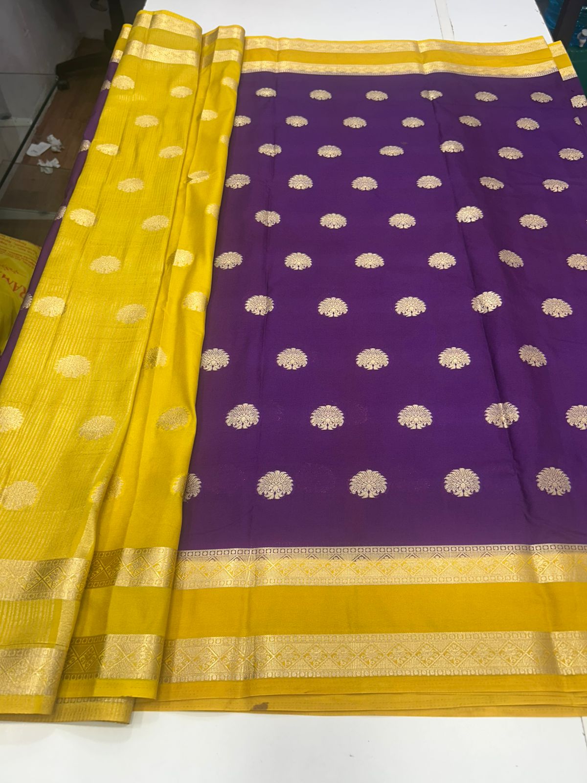 Crepe Georgette Butta Saree (2786)