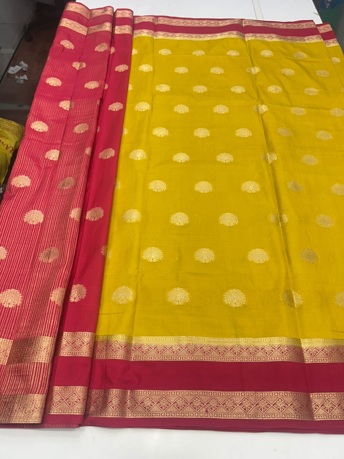 Crepe Georgette Butta Saree (2786)