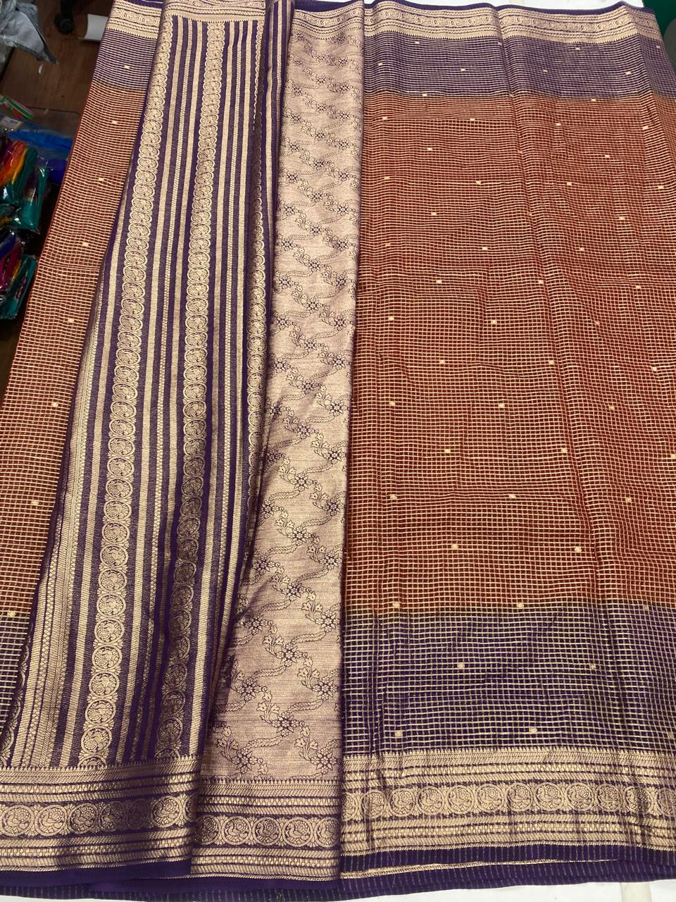Georgette Checks Butta Saree (2820)