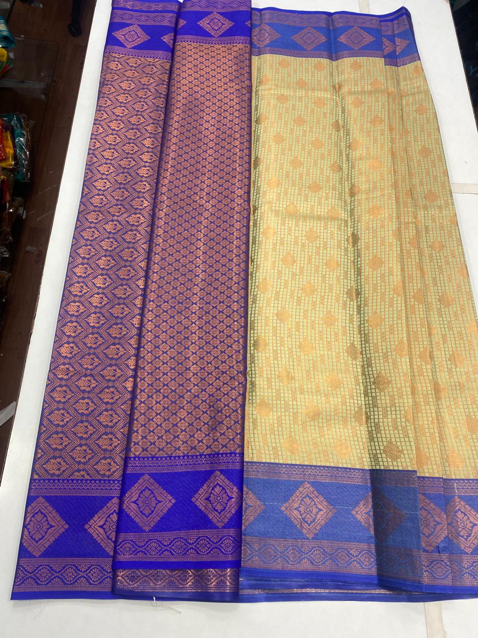 Semi Silk Broket Saree (2817)