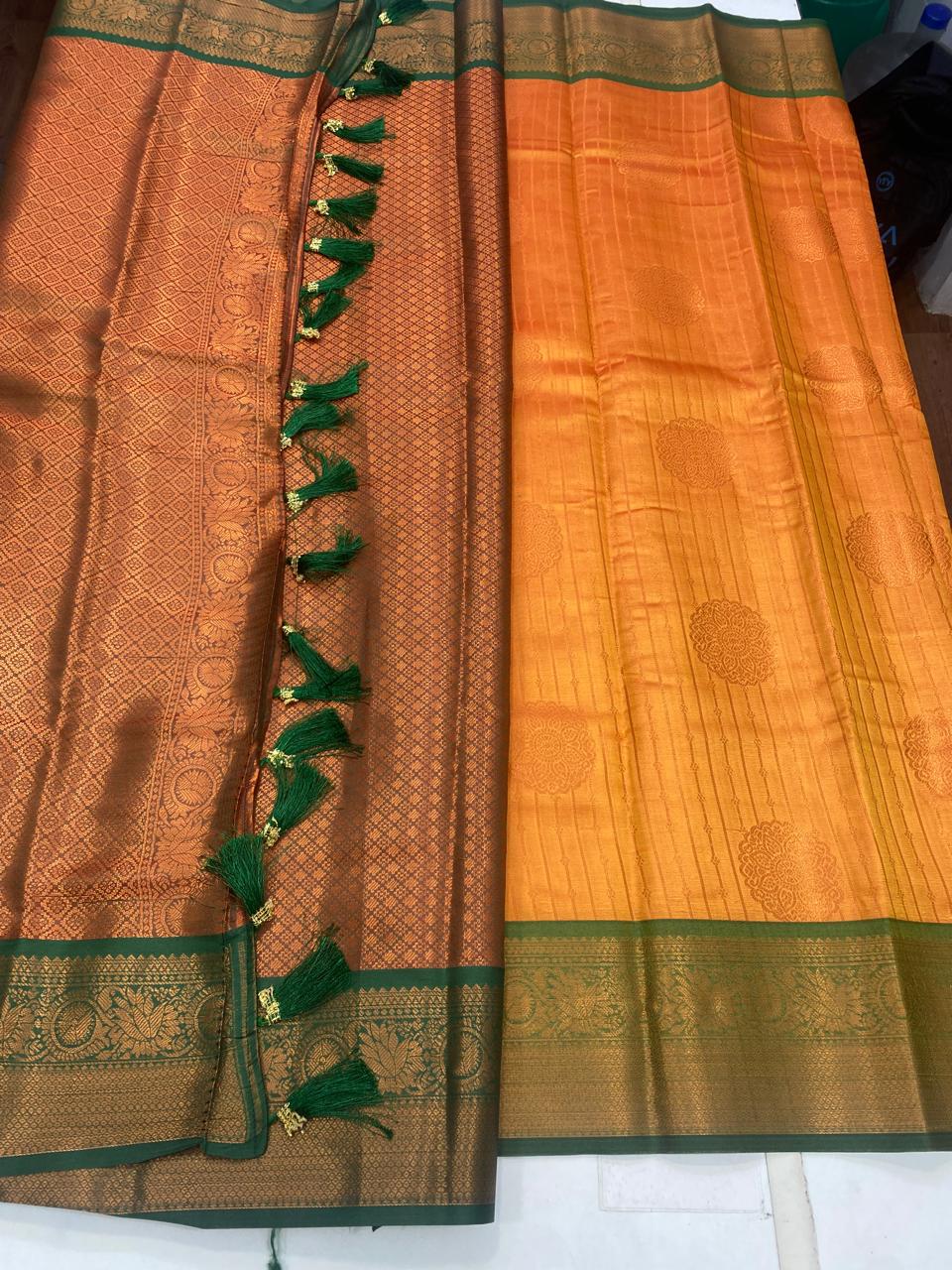 Semi Silk Broket Saree(2819A)