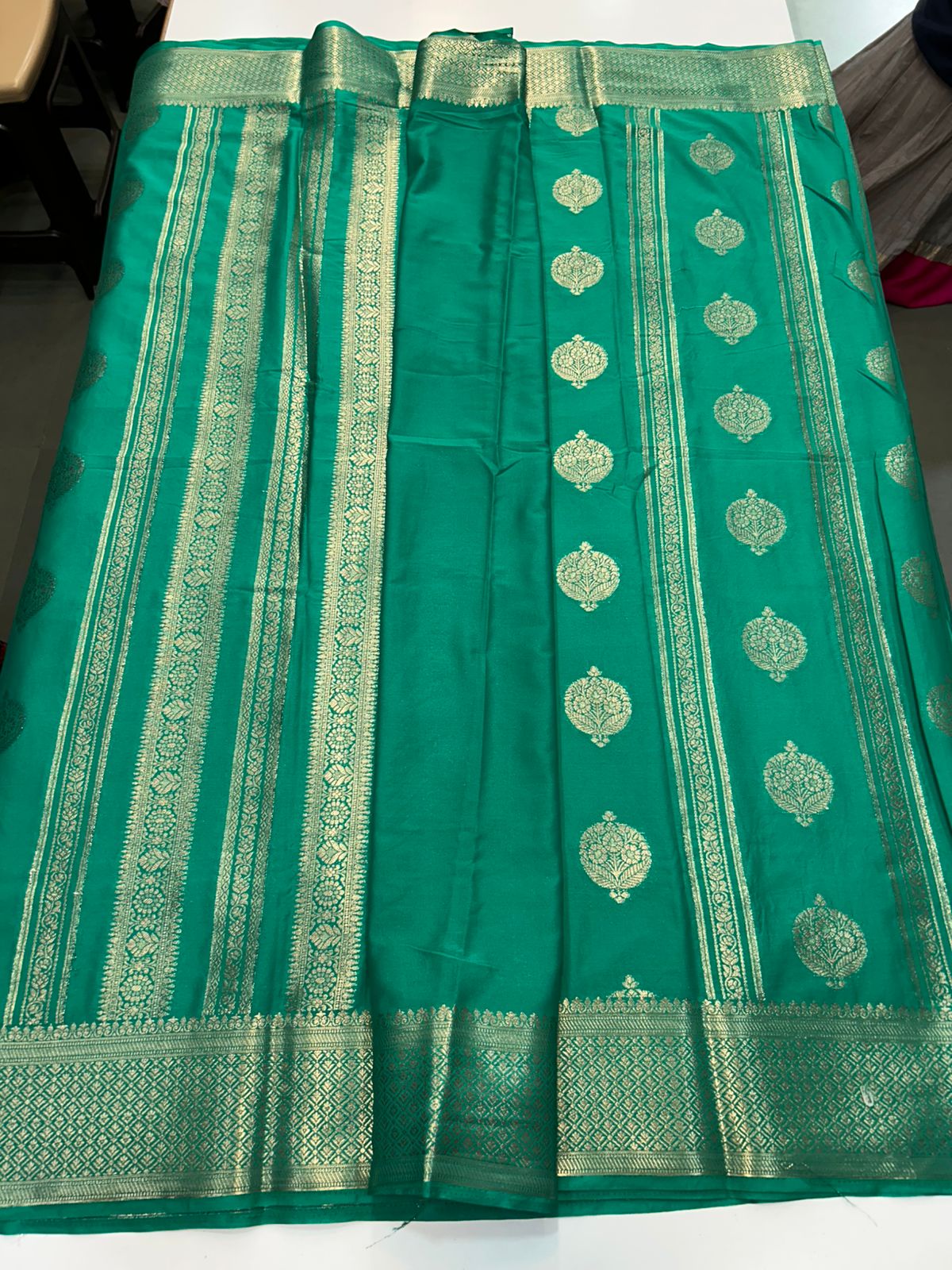 Mysore Crepe Self Butta Saree (2890A)