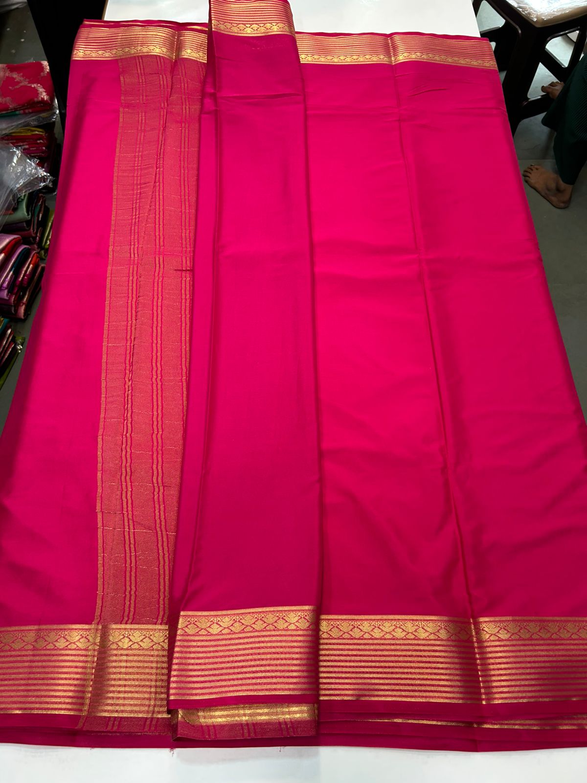Mysore Crepe Self Saree (2900)