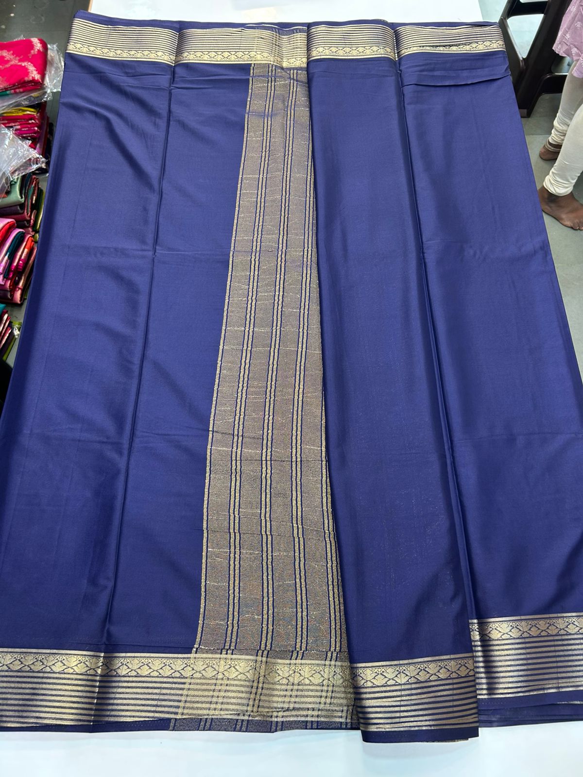 Mysore Crepe Self Saree (2900)