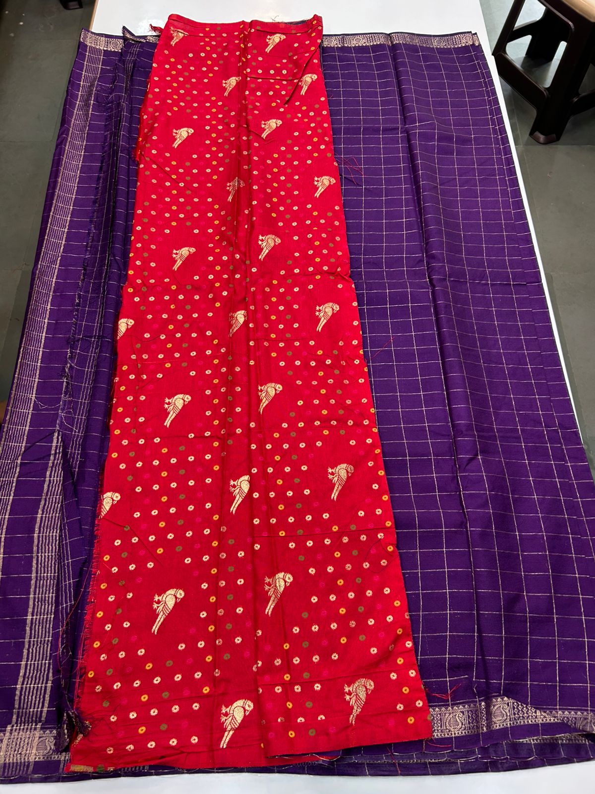 Chinnon checks Saree (2895)