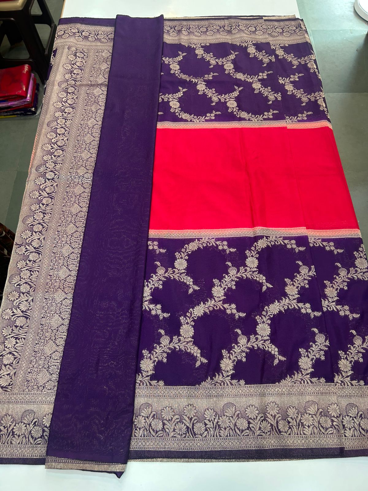 Khaddi Georgette Big Jal Border Saree (2893)