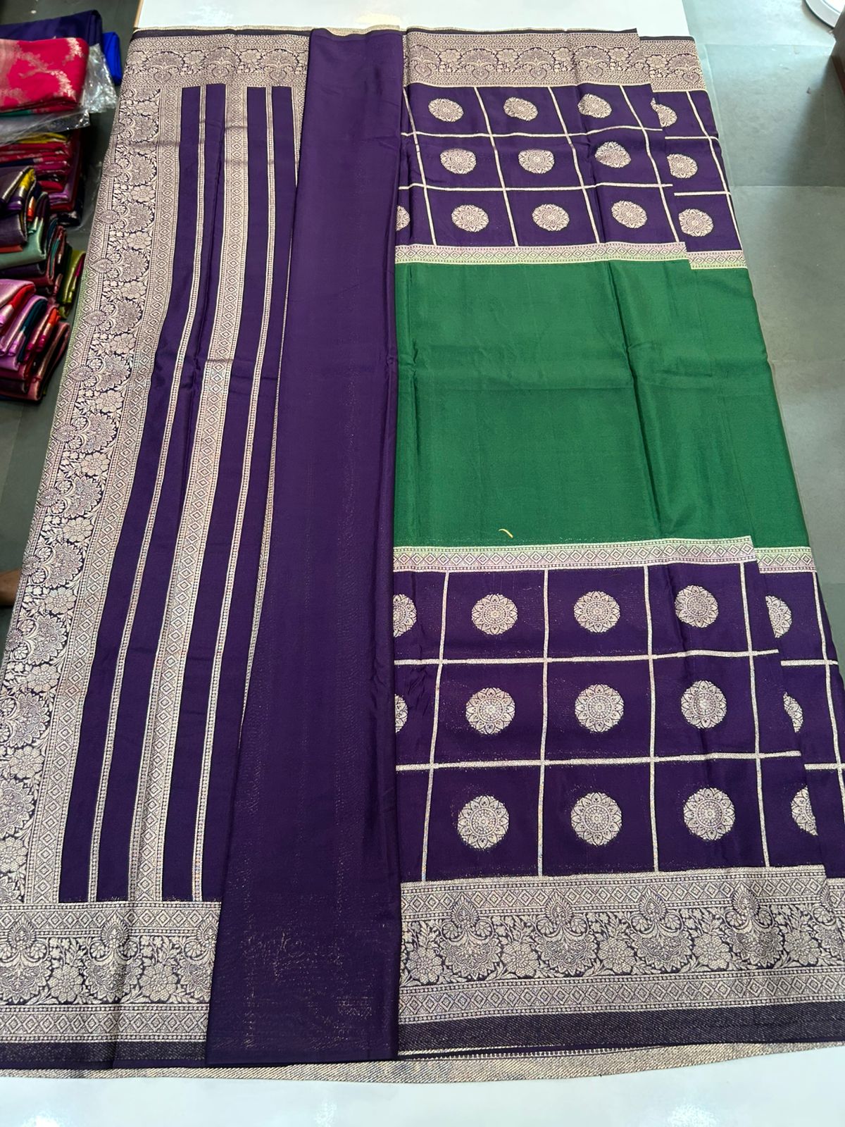 Khaddi Georgette Big Butta Border Saree (2891)