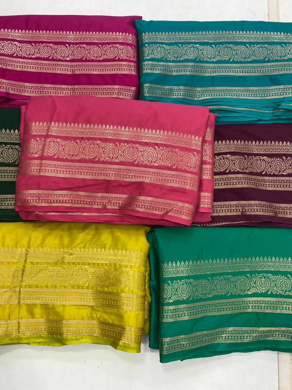 Mysore Crepe Self Saree (2901)