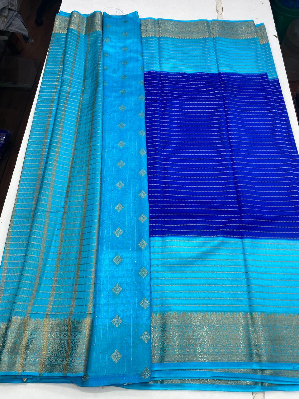 Gatti Border Lines Saree(2920)