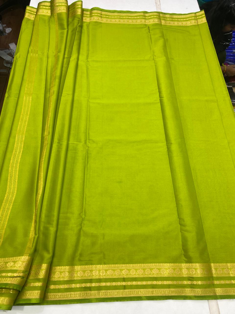 Mysore Crepe Self Saree (2886B)