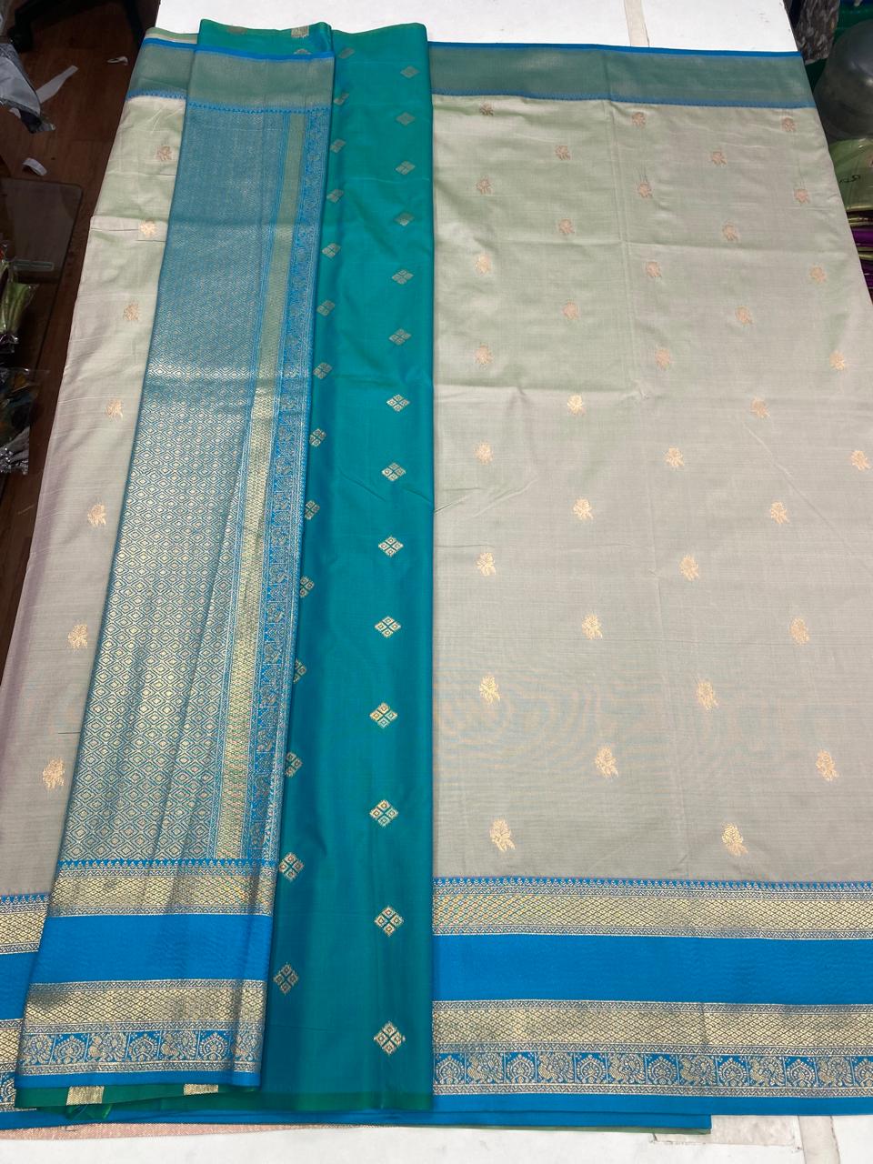 Soft Silk Butta Saree (2924)