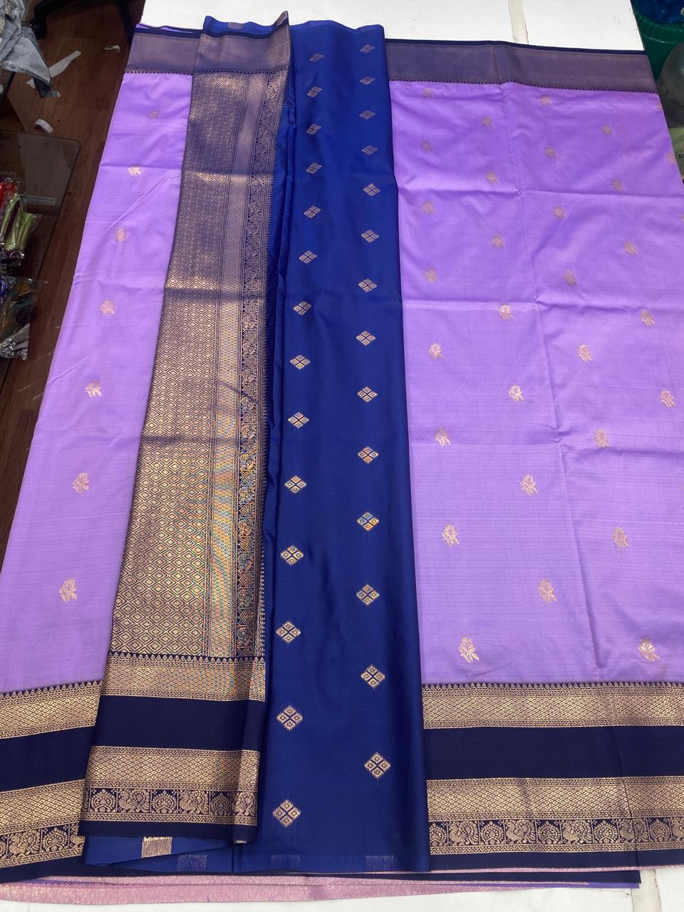 Soft Silk Butta Saree (2924)