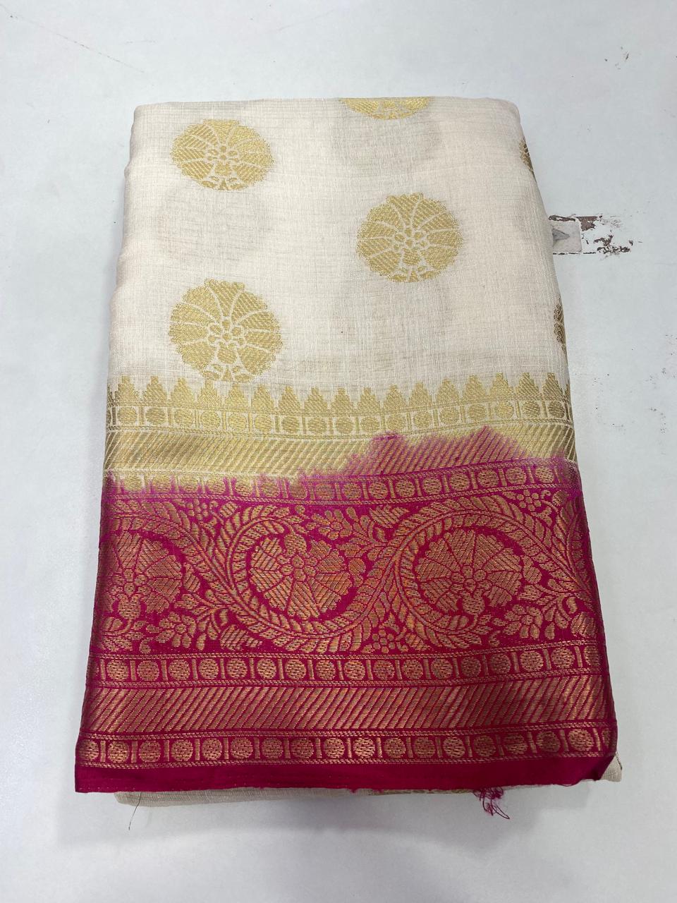 Cotton Butta Saree (2939B)