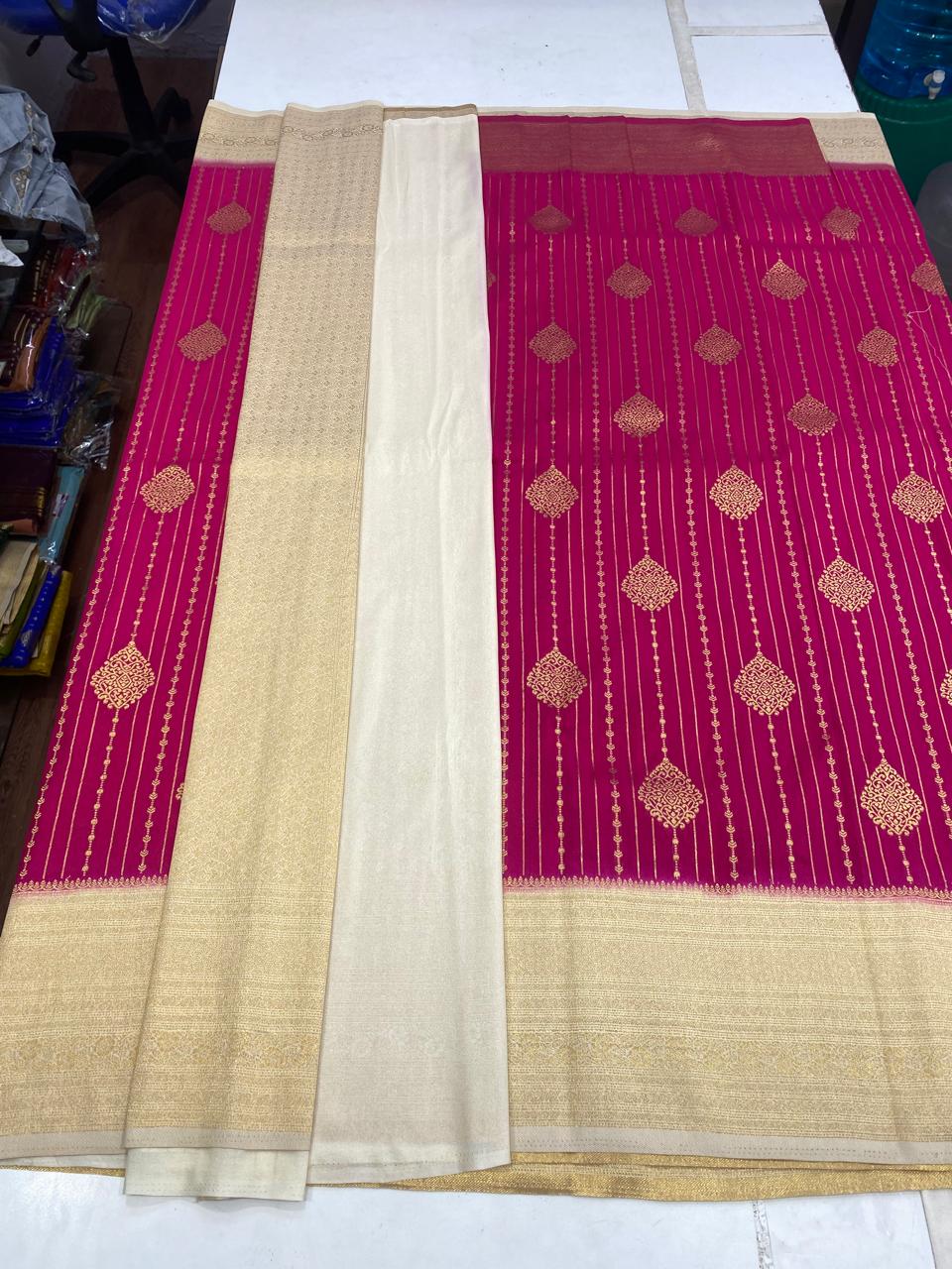 Khaddi Chinnon Butta Saree(2937A)