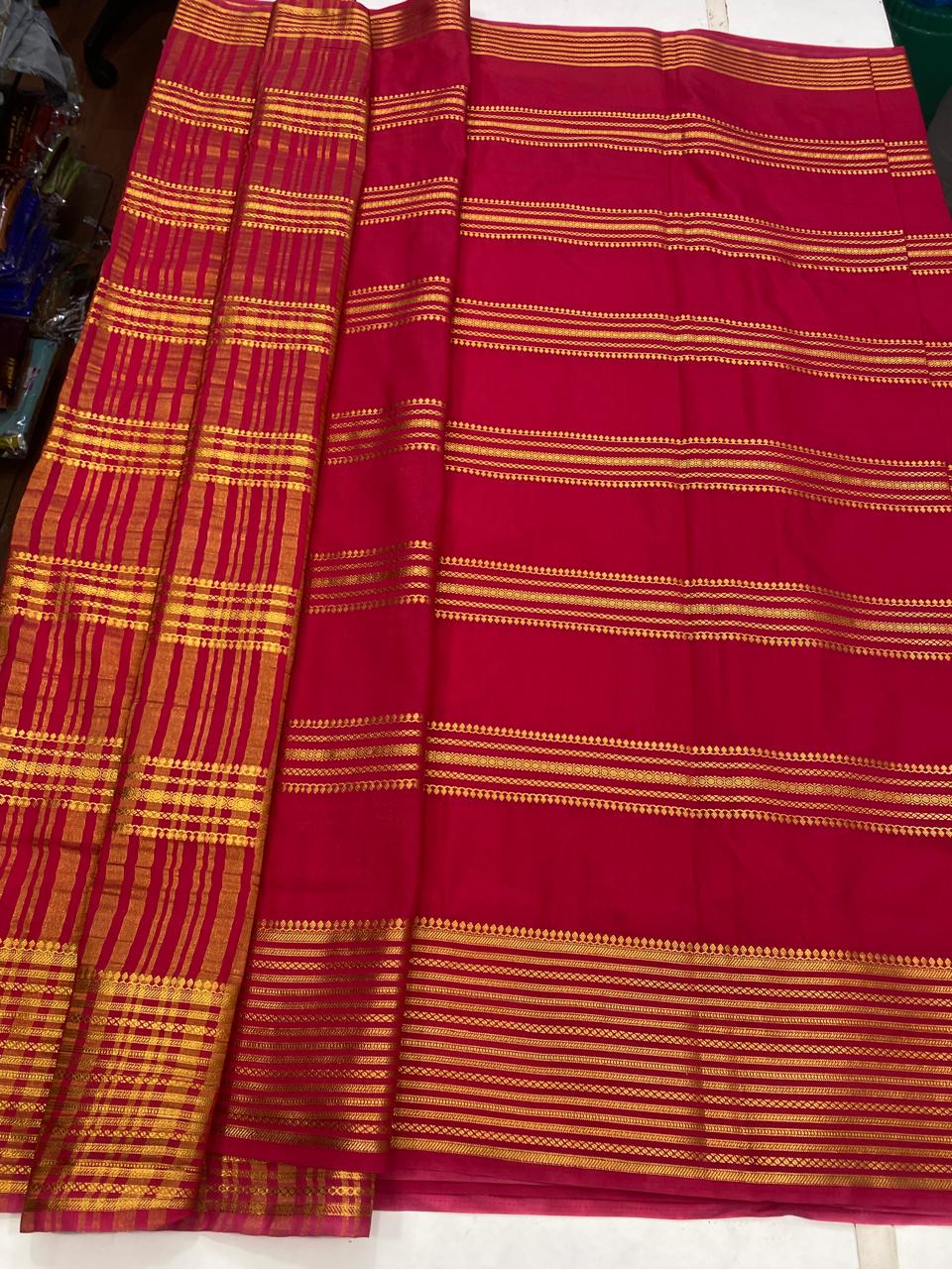 Crepe Georgette Body Lines Jari Border Saree (2934B)