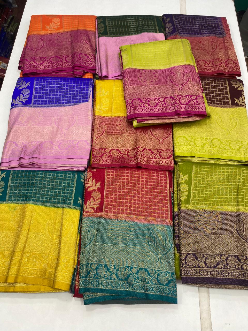 Georgette fancy butta saree (2945)