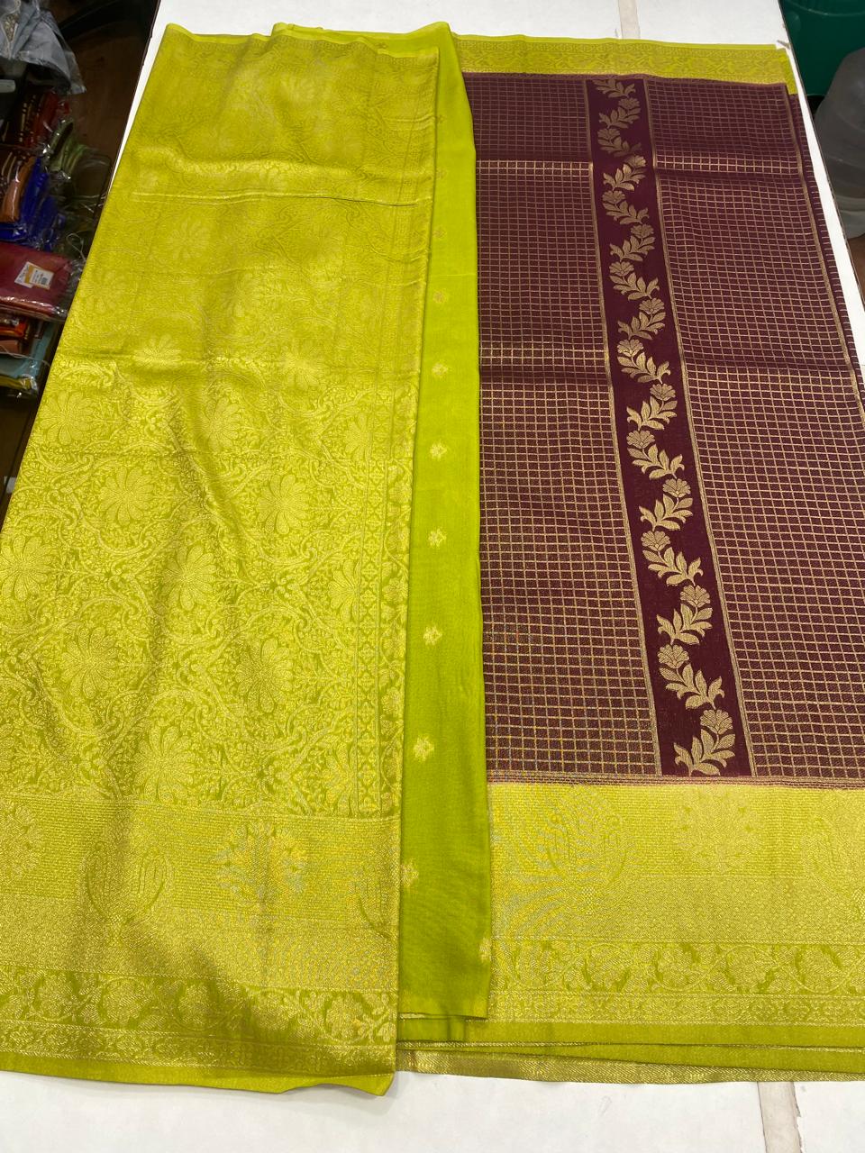 Georgette fancy butta saree (2945)