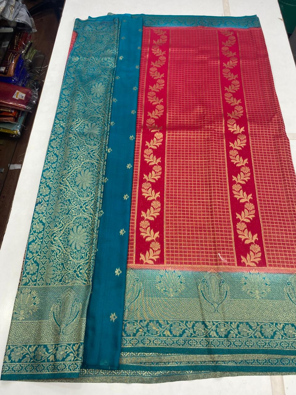 Georgette fancy butta saree (2945)