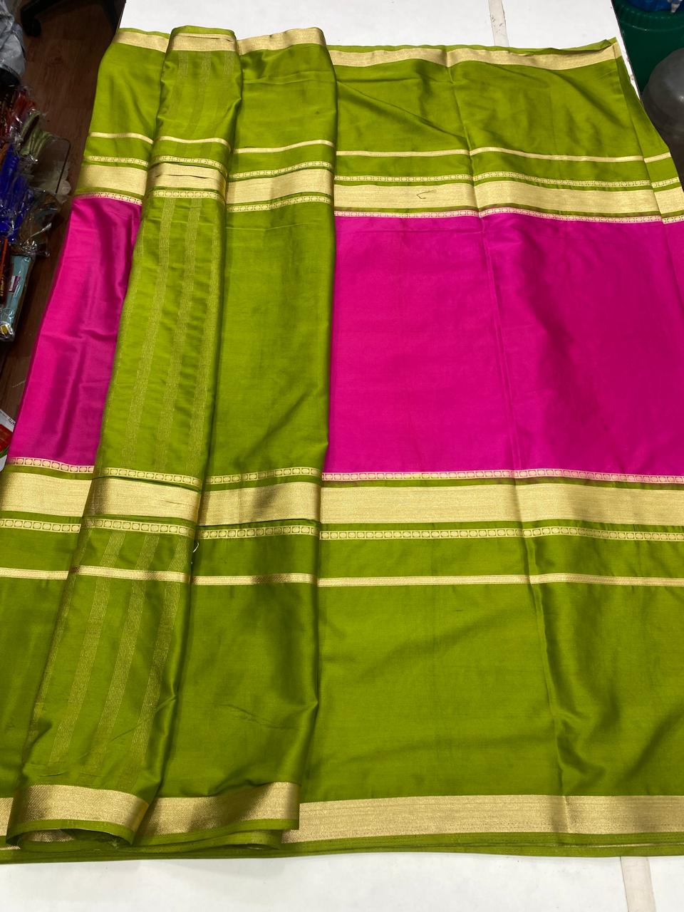 Mysore Crepe Big Border Saree (2851A)