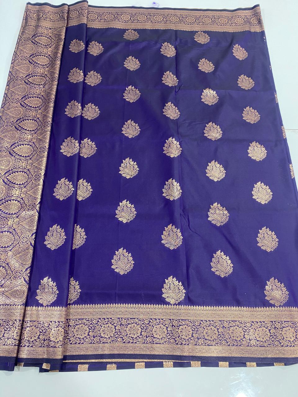 Semi Silk Butta Saree (2987)