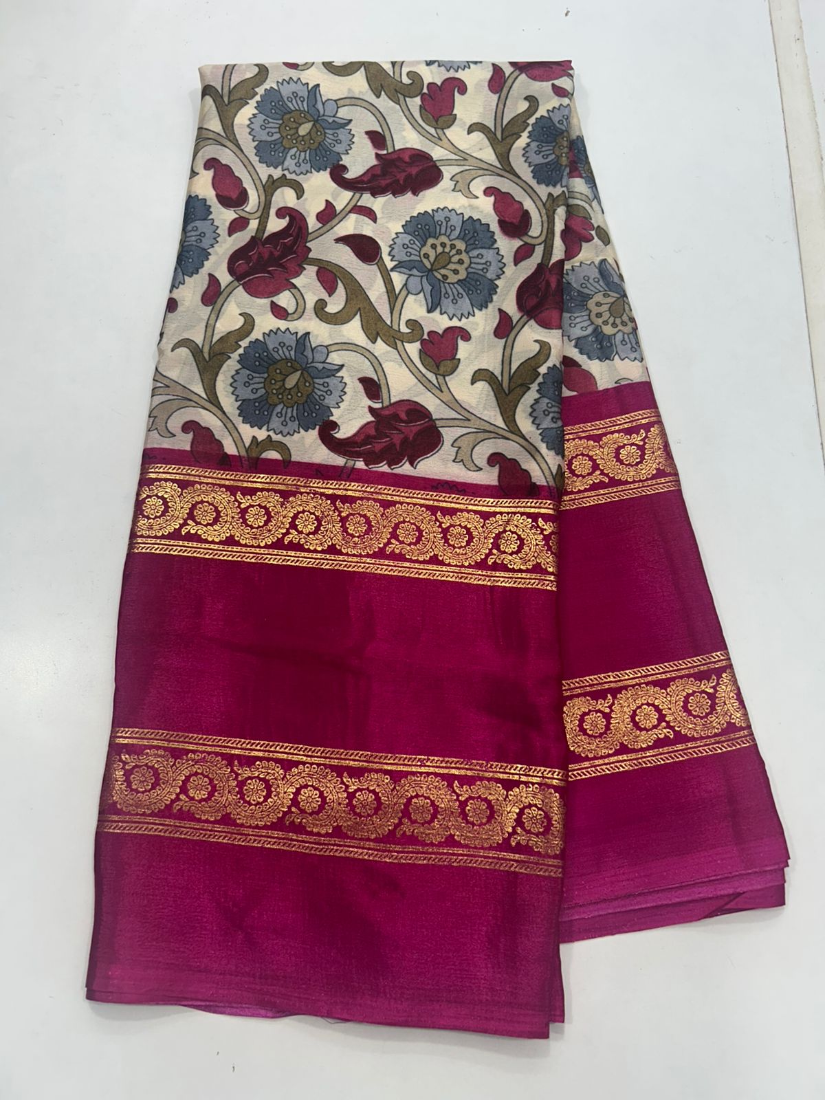 Fancy Digital Print Saree (2575)