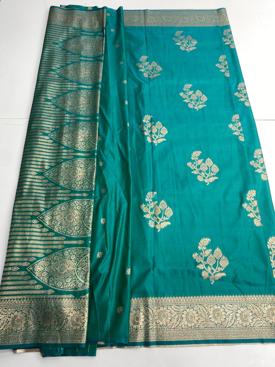 Semi Silk Butta Saree  (3000A)