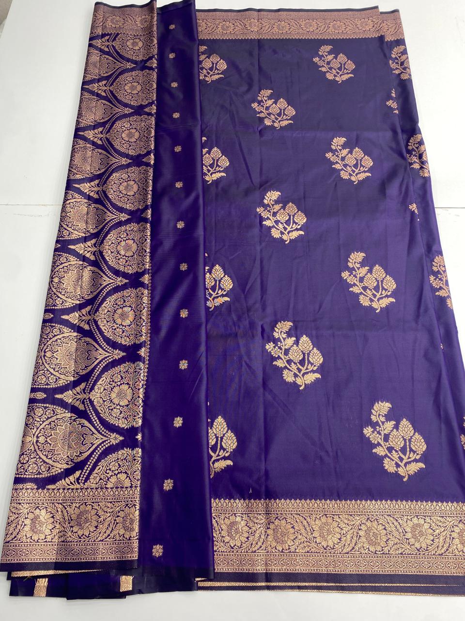Semi Silk Butta Saree  (3000A)