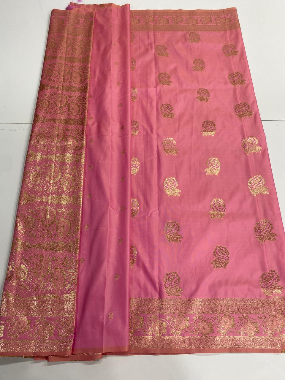 Semi Silk Butta Saree (3000B)