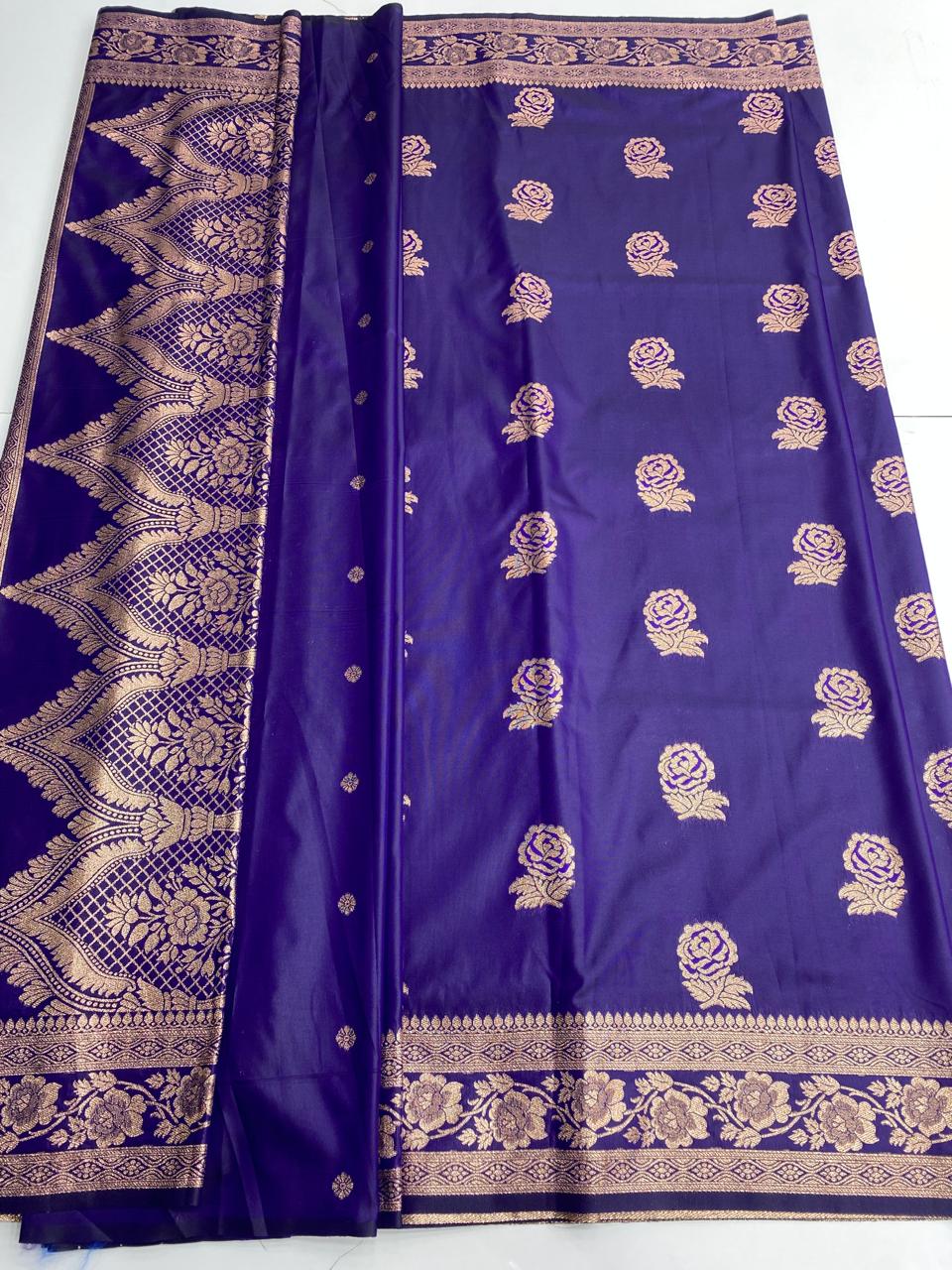 Semi Silk Butta Saree (3000B)
