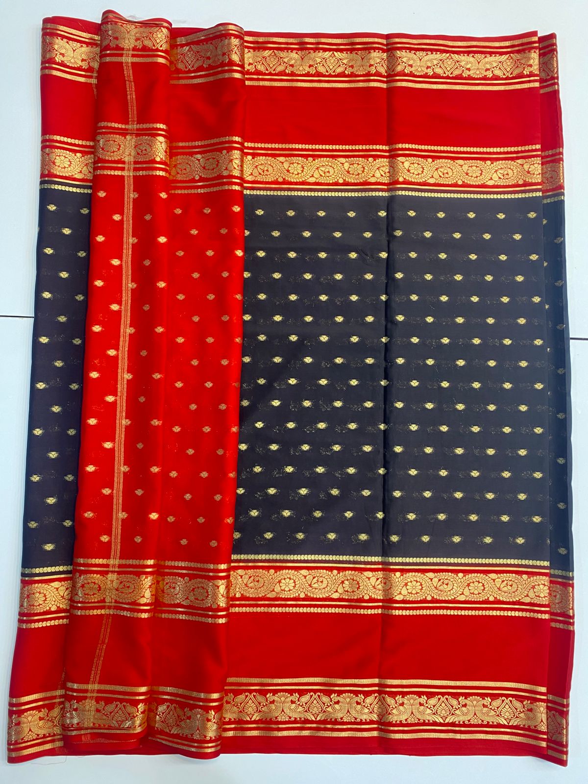 Mysore Crepe Butta Saree(3047)