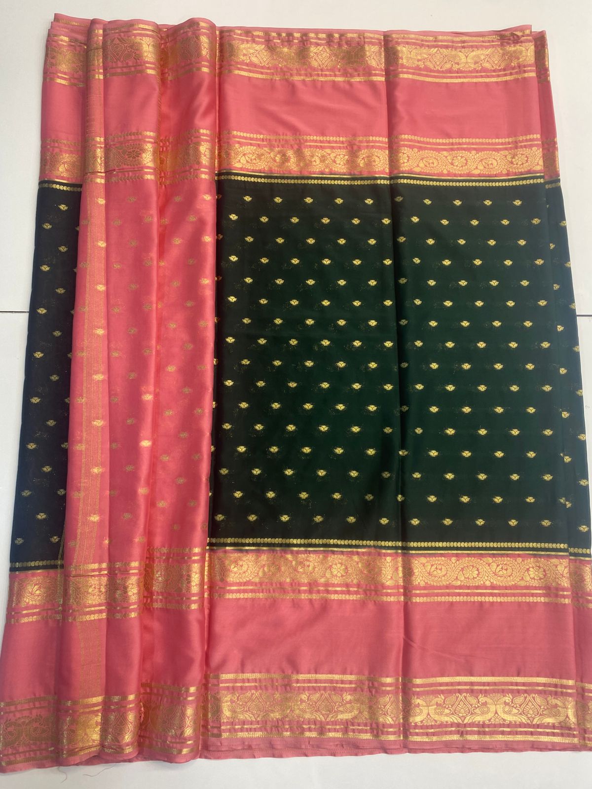 Mysore Crepe Butta Saree(3047)