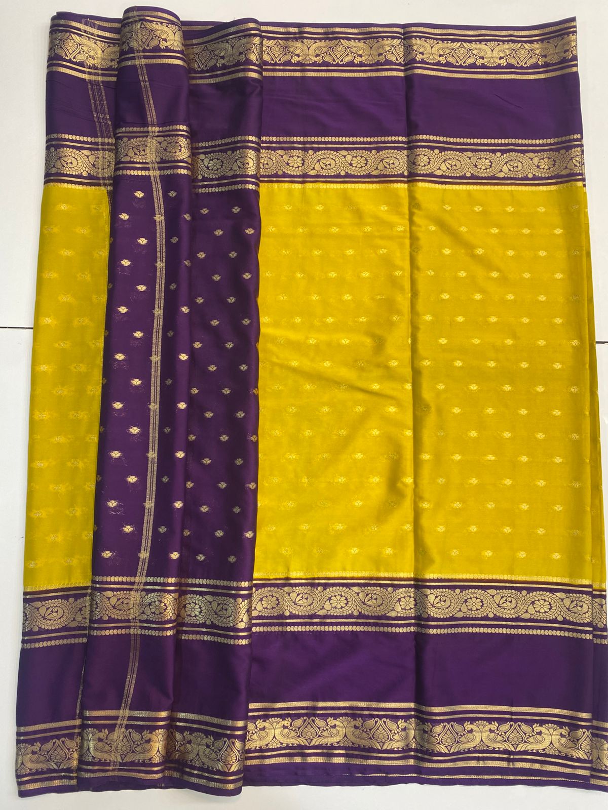 Mysore Crepe Butta Saree(3047)
