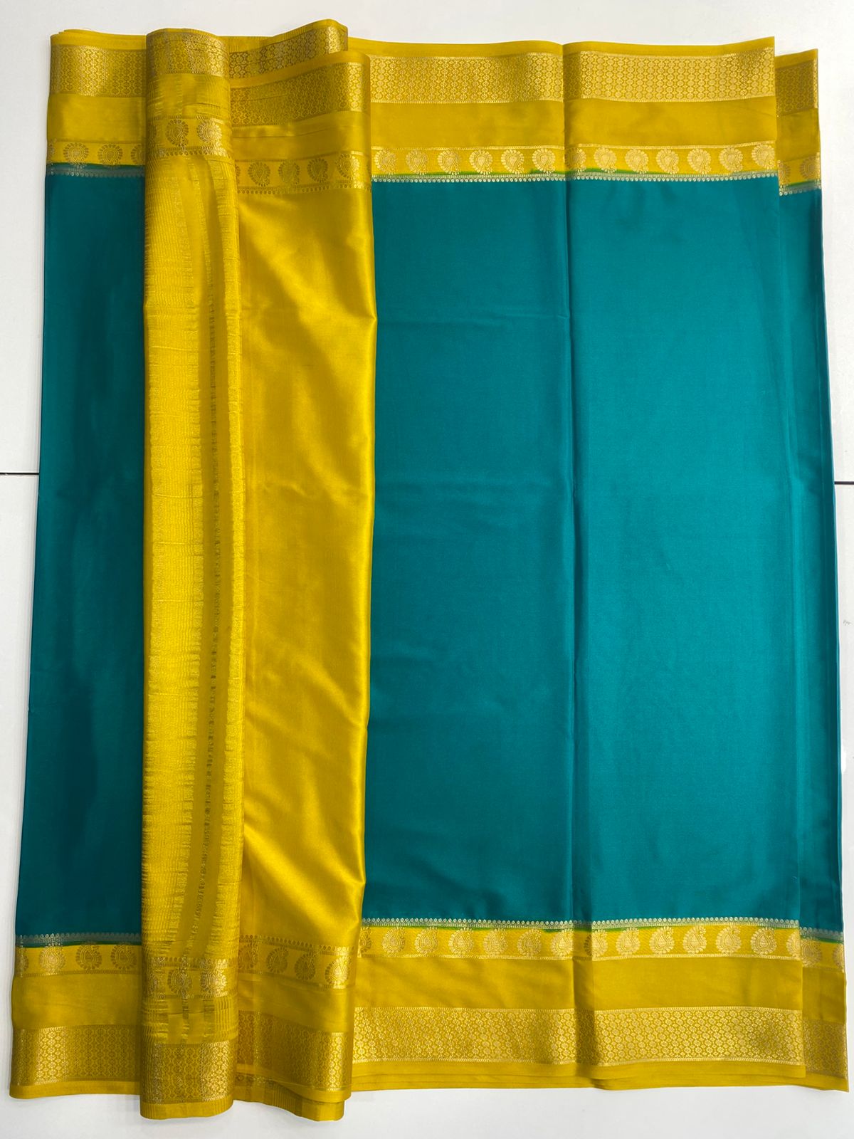 Mysore Crepe Bentex Border Saree (3046)